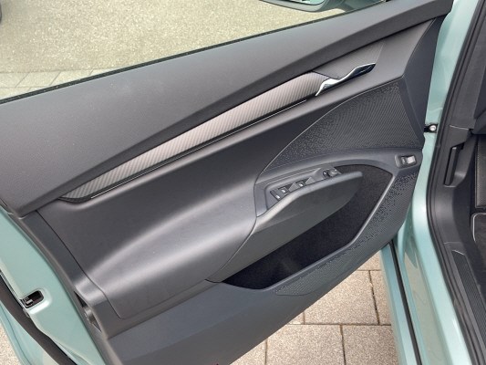 SKODA Enyaq 60 SportLine-image-10
