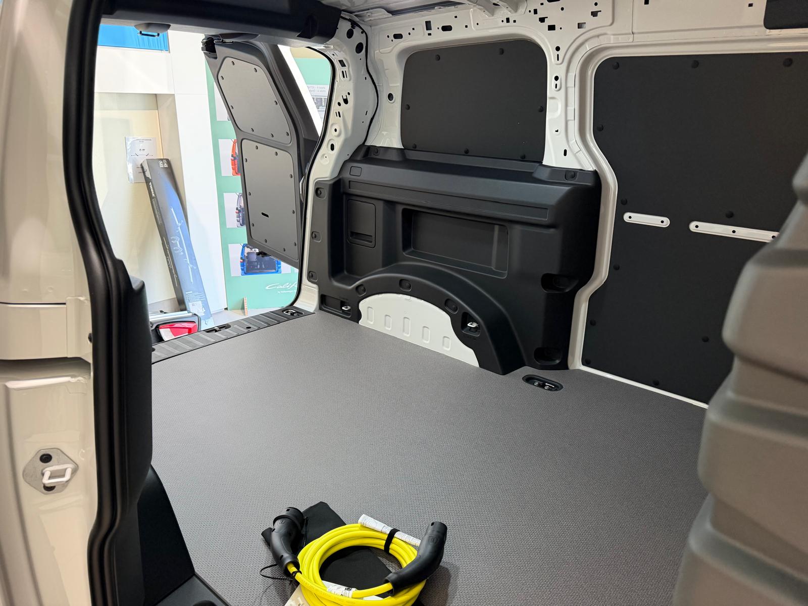 VW ID. Buzz Cargo Pro-image-6
