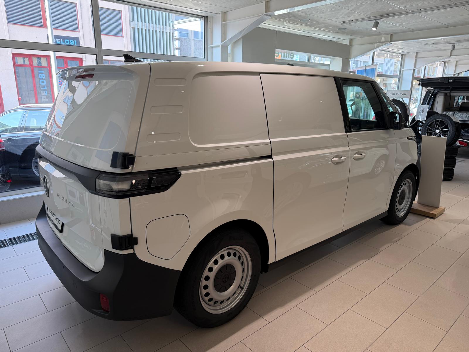 VW ID. Buzz Cargo Pro-image-4