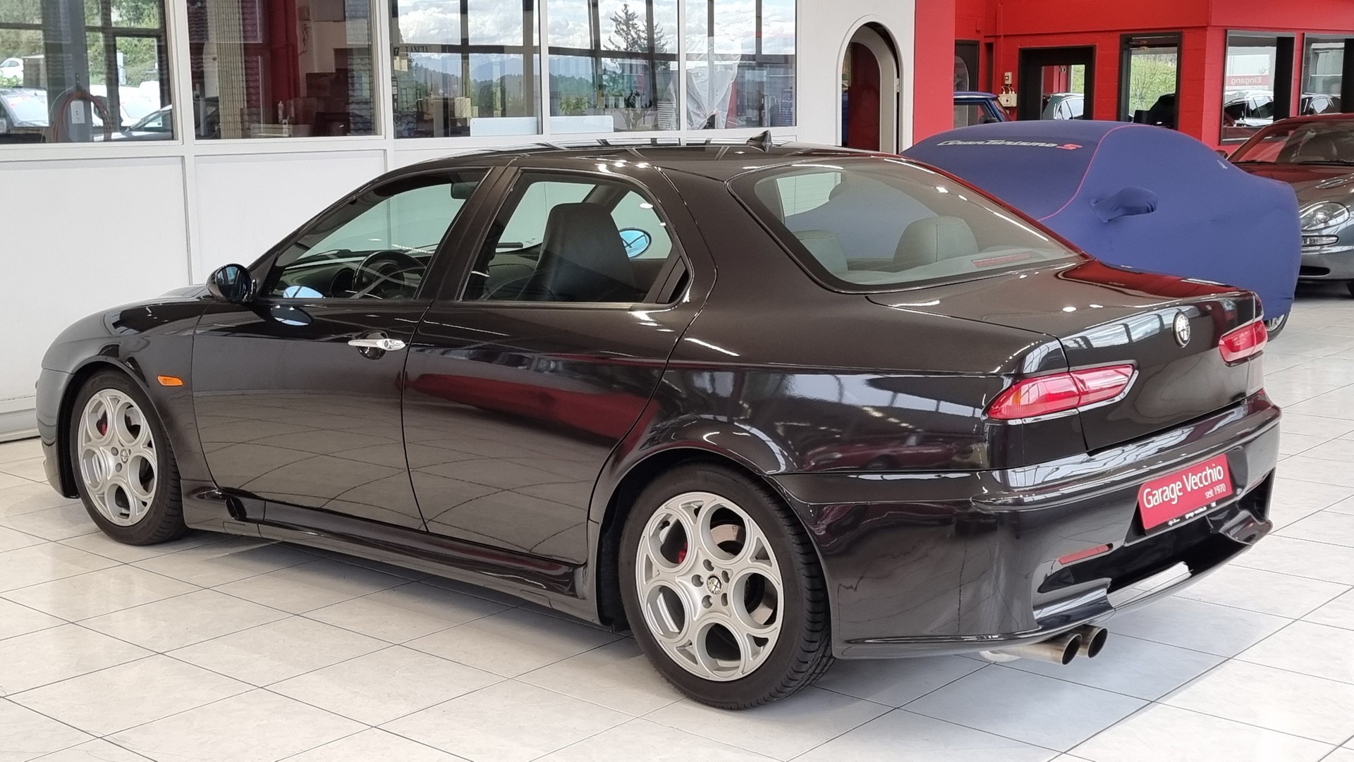 ALFA ROMEO 156 3.2 V6 24V GTA Distinctive-showroom-element-3