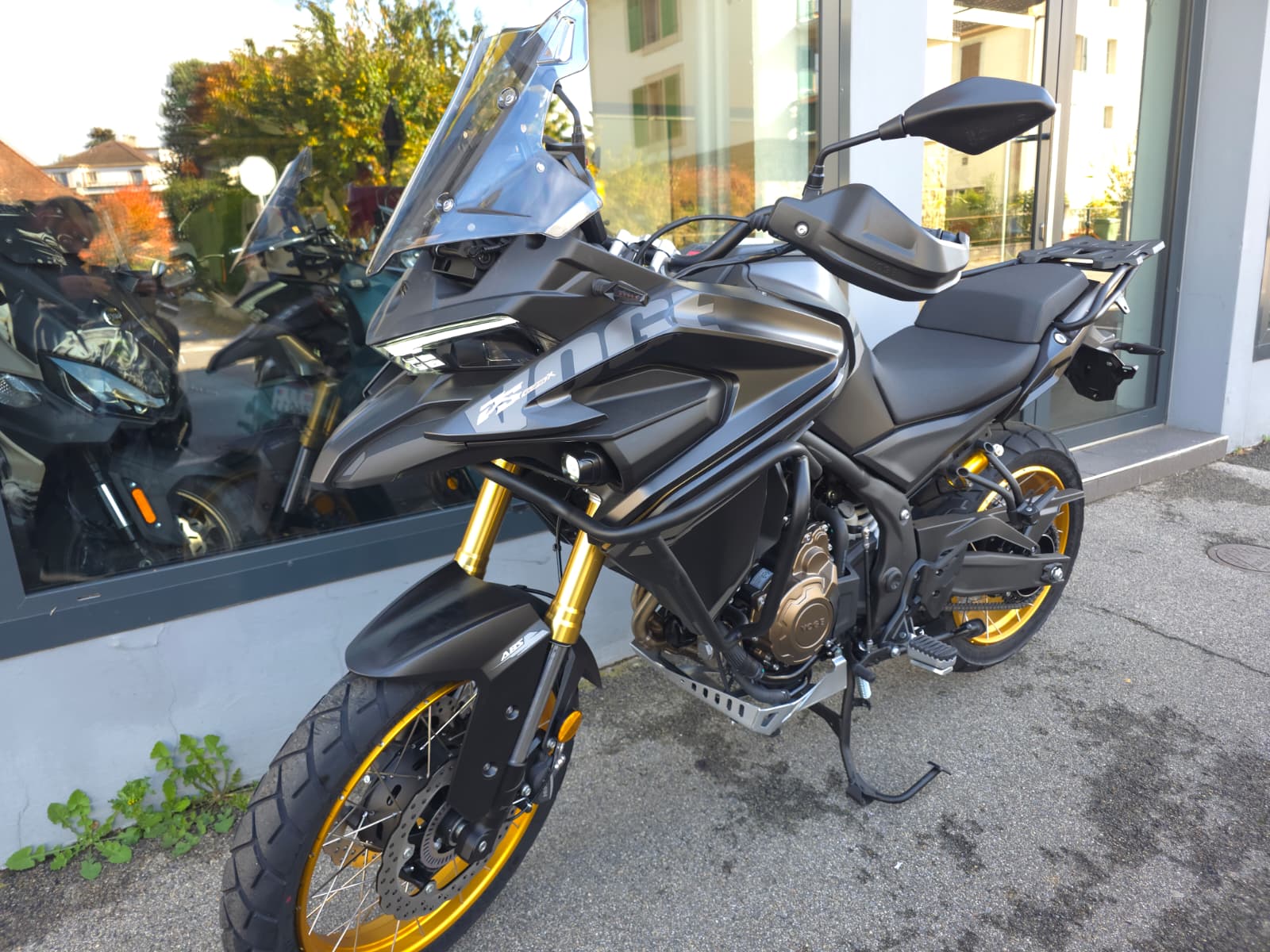VOGE 625DSX BLACK KNIGHT-image-3