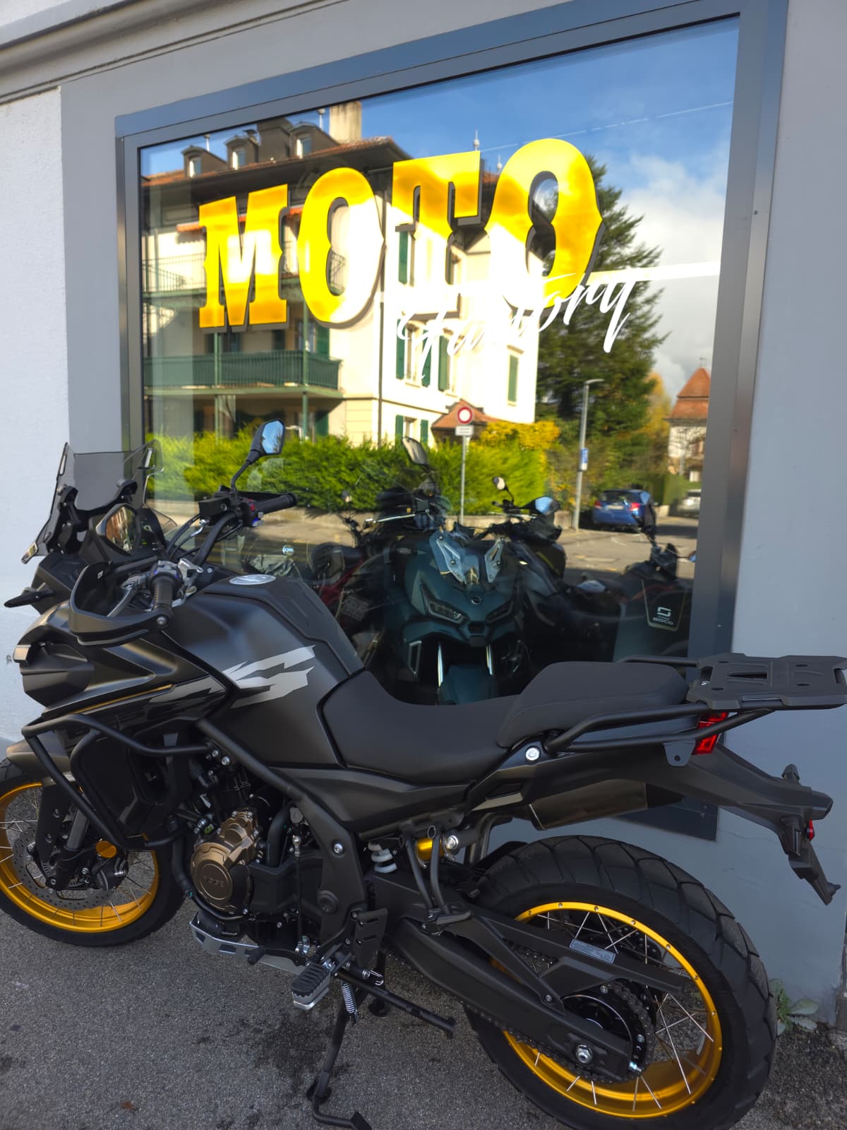 VOGE 625DSX BLACK KNIGHT-image-2