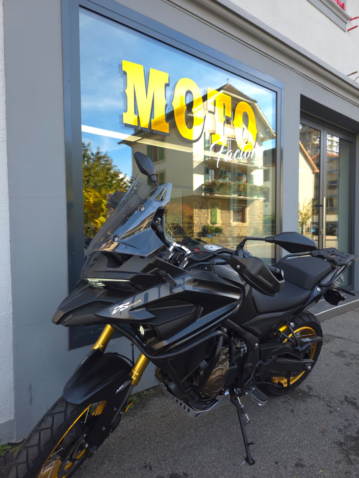 VOGE 625DSX BLACK KNIGHT-image-0