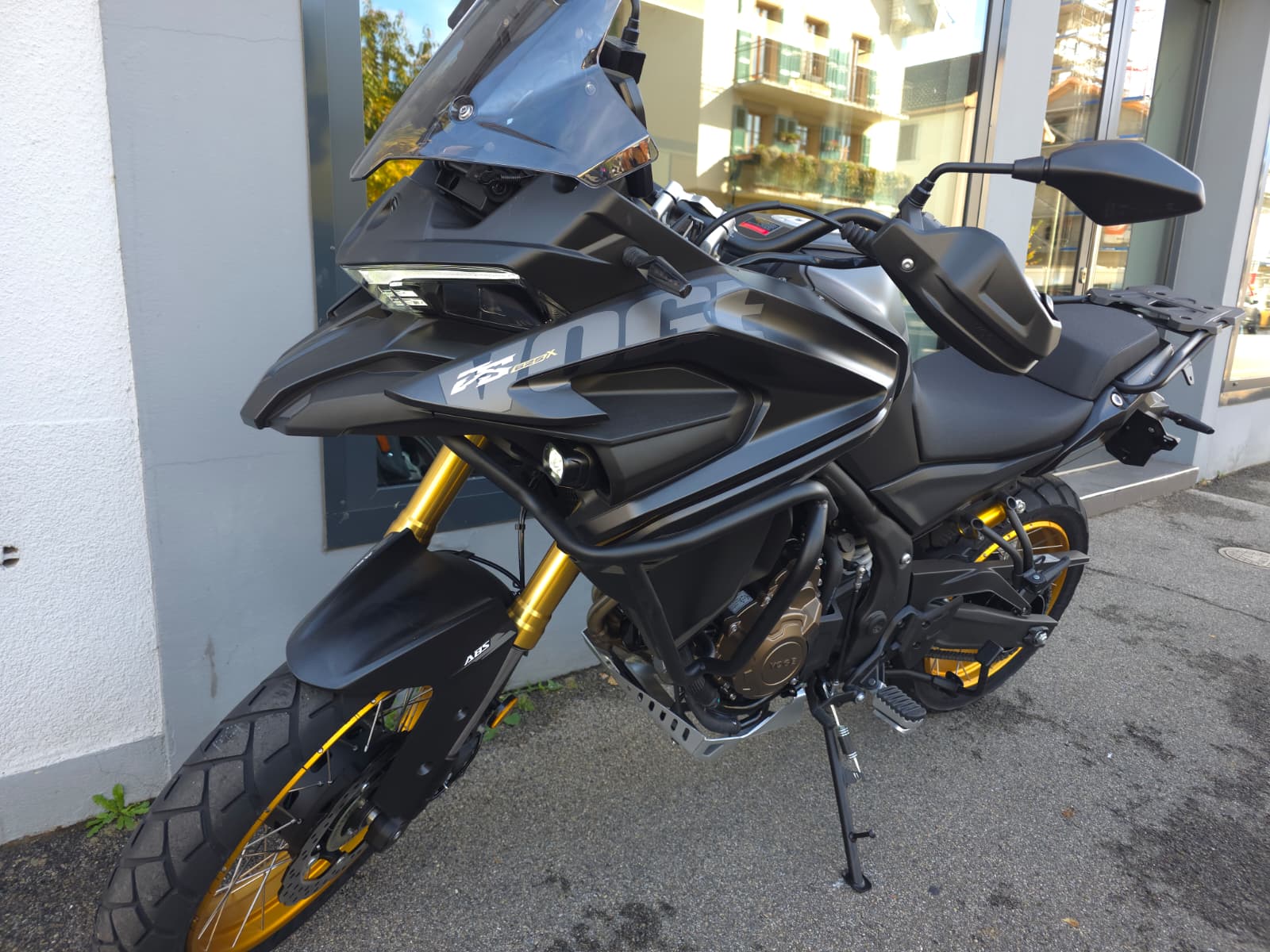 VOGE 625DSX BLACK KNIGHT-image-9
