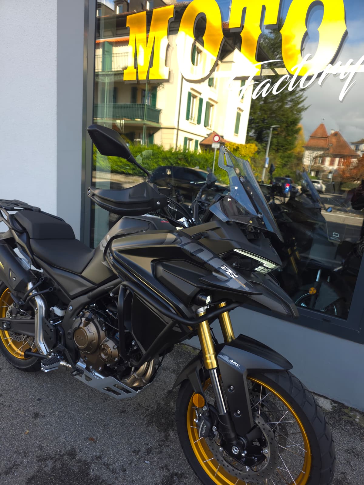 VOGE 625DSX BLACK KNIGHT-image-6