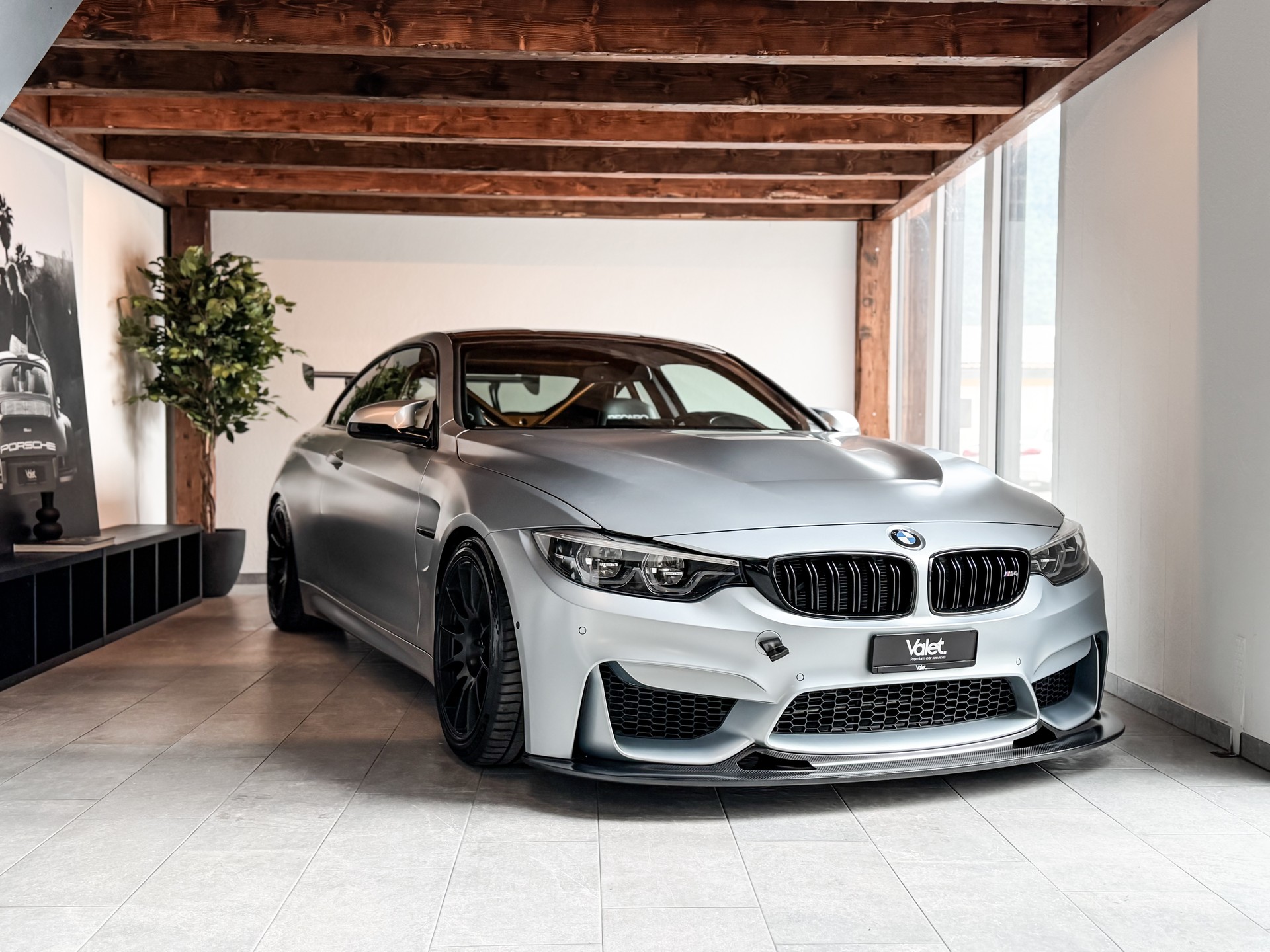 BMW M4 Coupé Competition DKG | FROZEN SILVER | TRACKTOOL