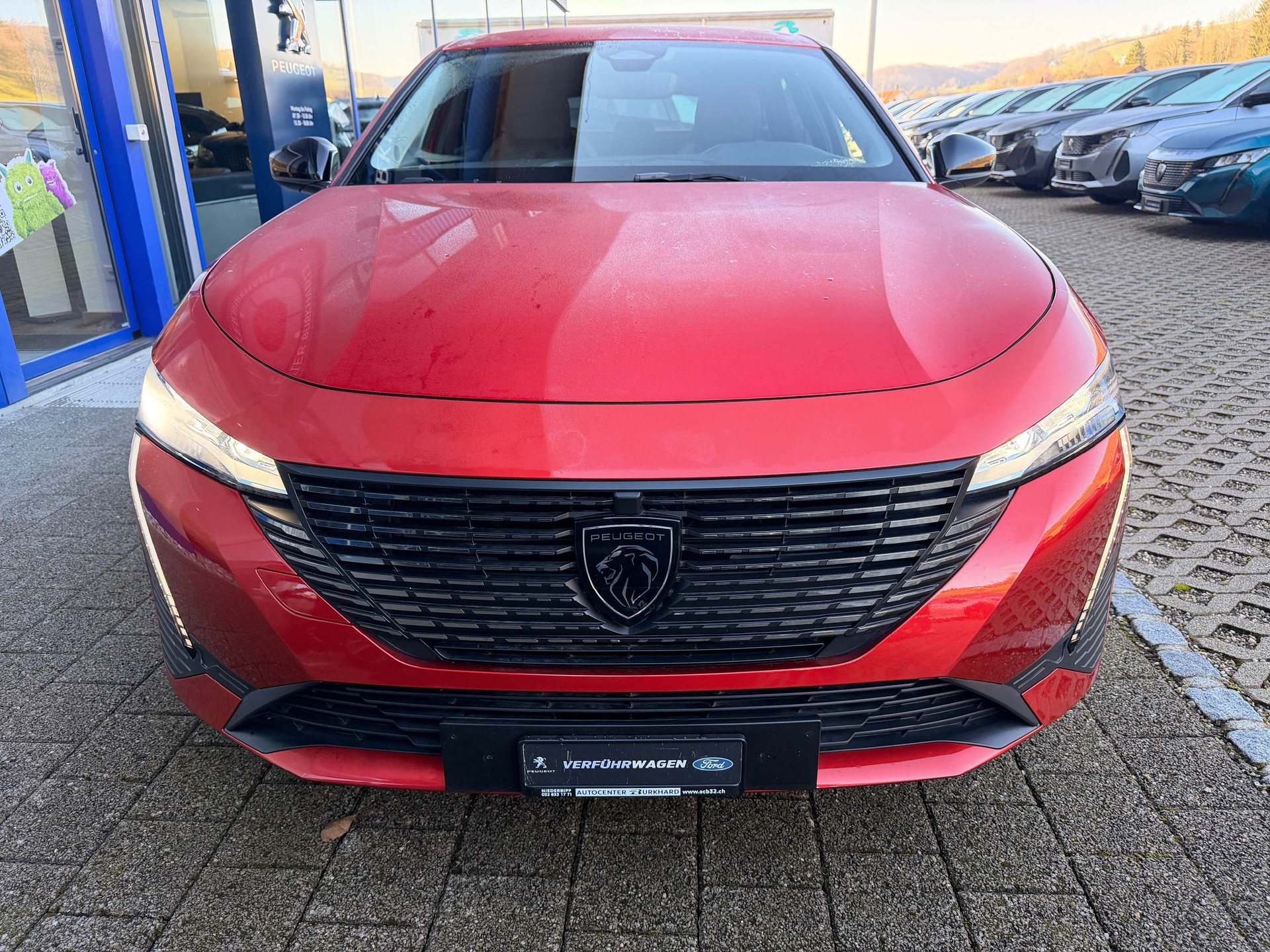 PEUGEOT 308 SW 1.5 BlueHDi Allure 5 Jahre Werksgarantie-showroom-element-2