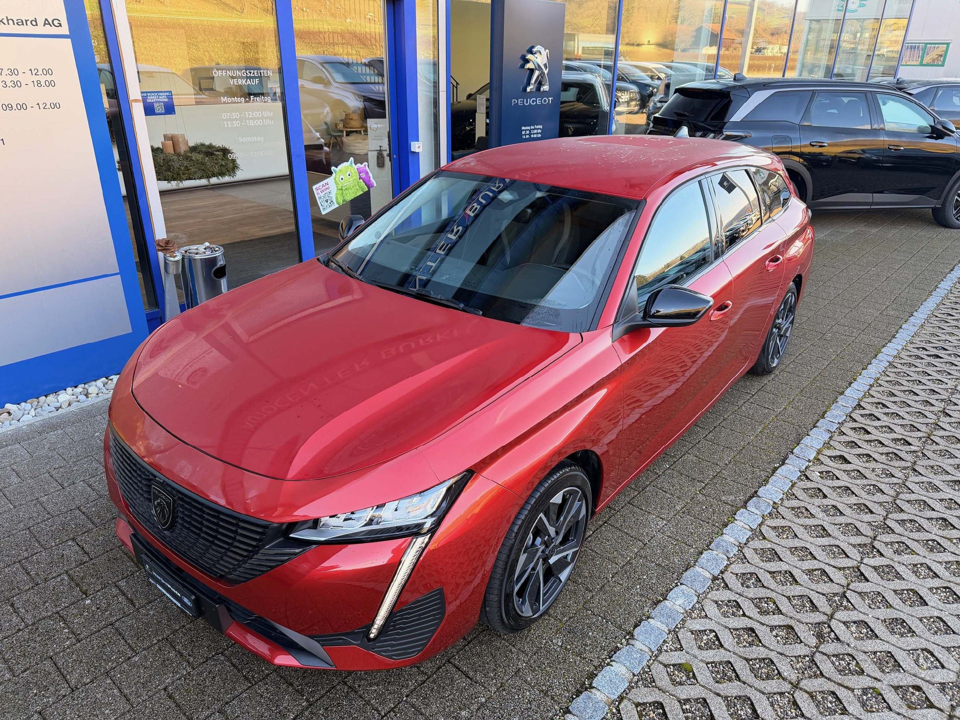 PEUGEOT 308 SW 1.5 BlueHDi Allure 5 Jahre Werksgarantie-showroom-element-1