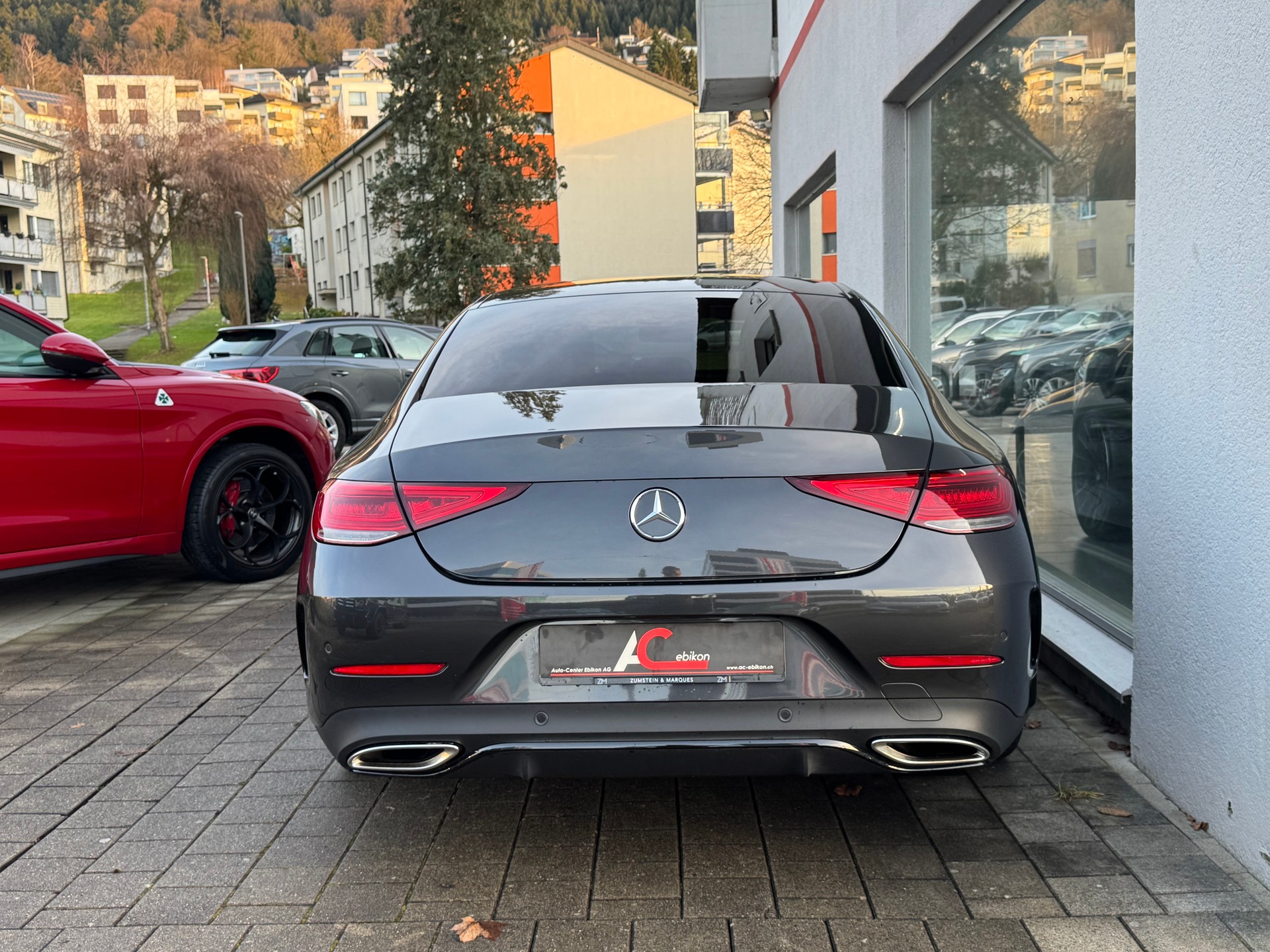 MERCEDES-BENZ CLS 450 4Matic Edition1 9G-Tronic-showroom-element-3