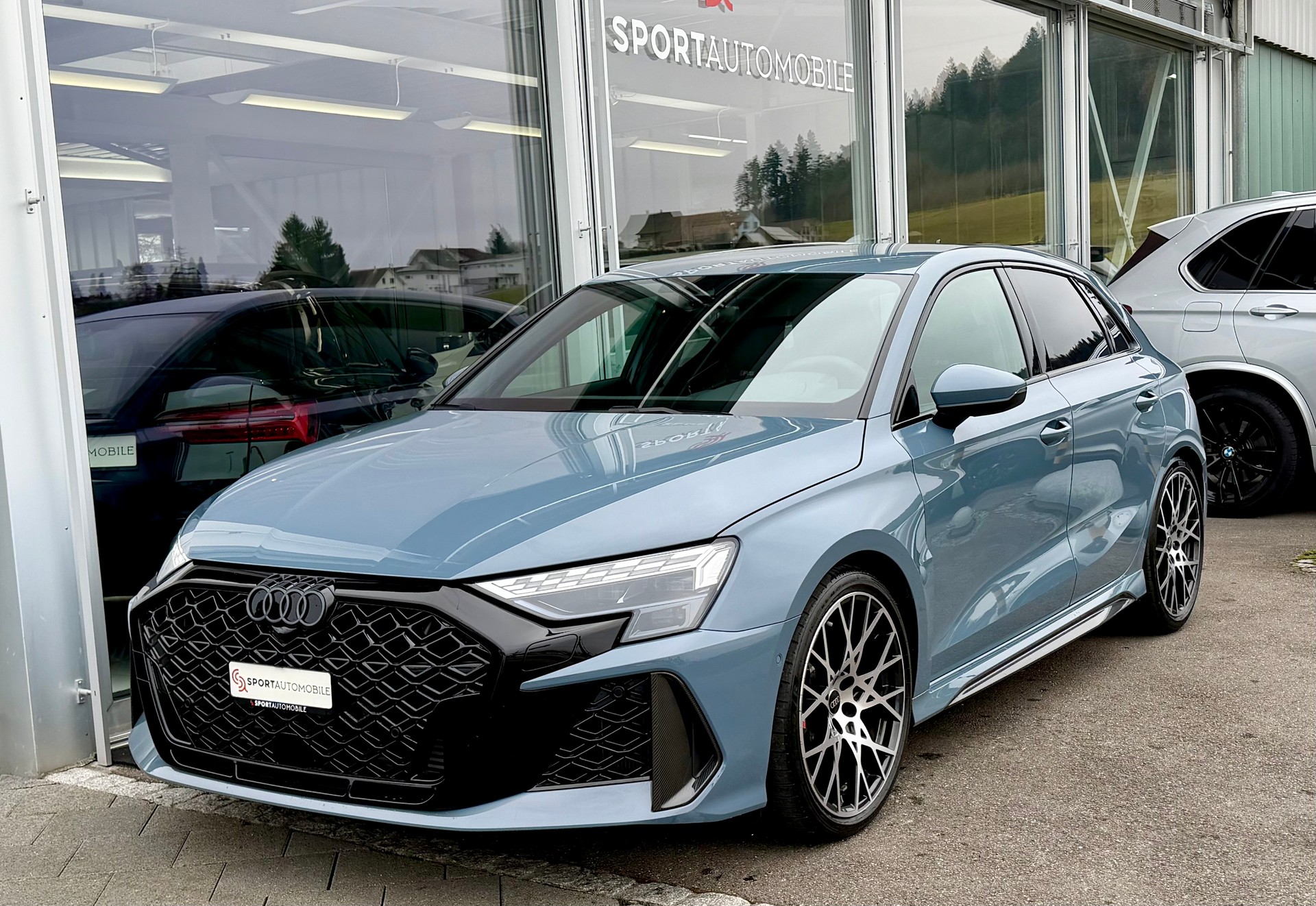 AUDI RS3 Sportback 2.5 TSI quattro S-tronic *280km/h - Carbon - Sonos*-showroom-element-2