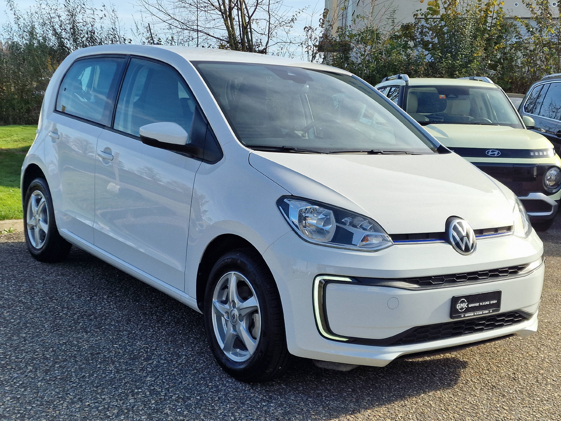 VW Up e-image-6