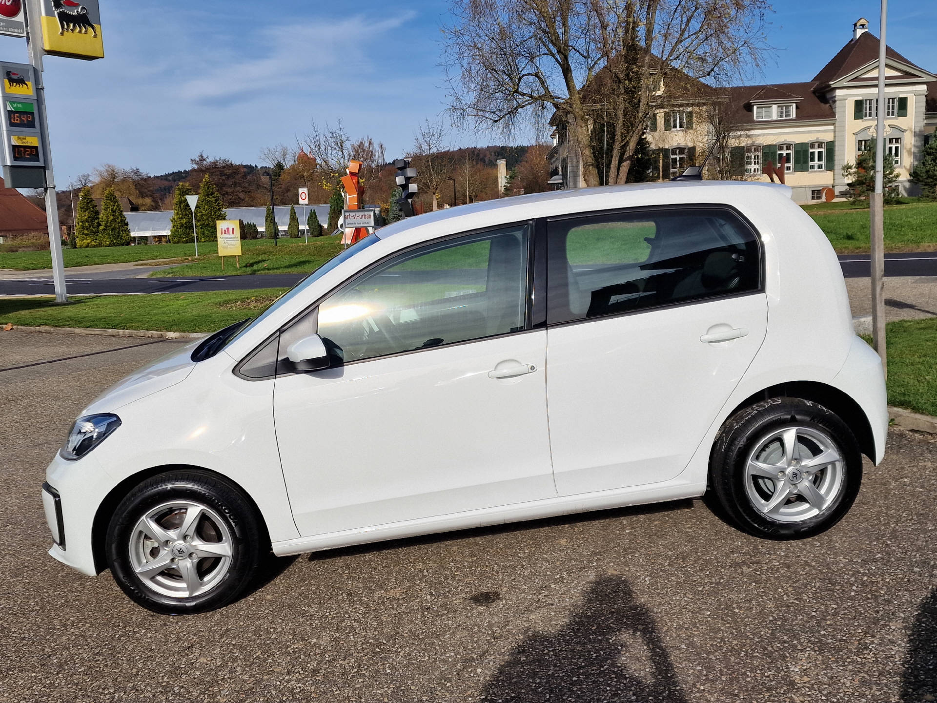 VW Up e-showroom-element-1