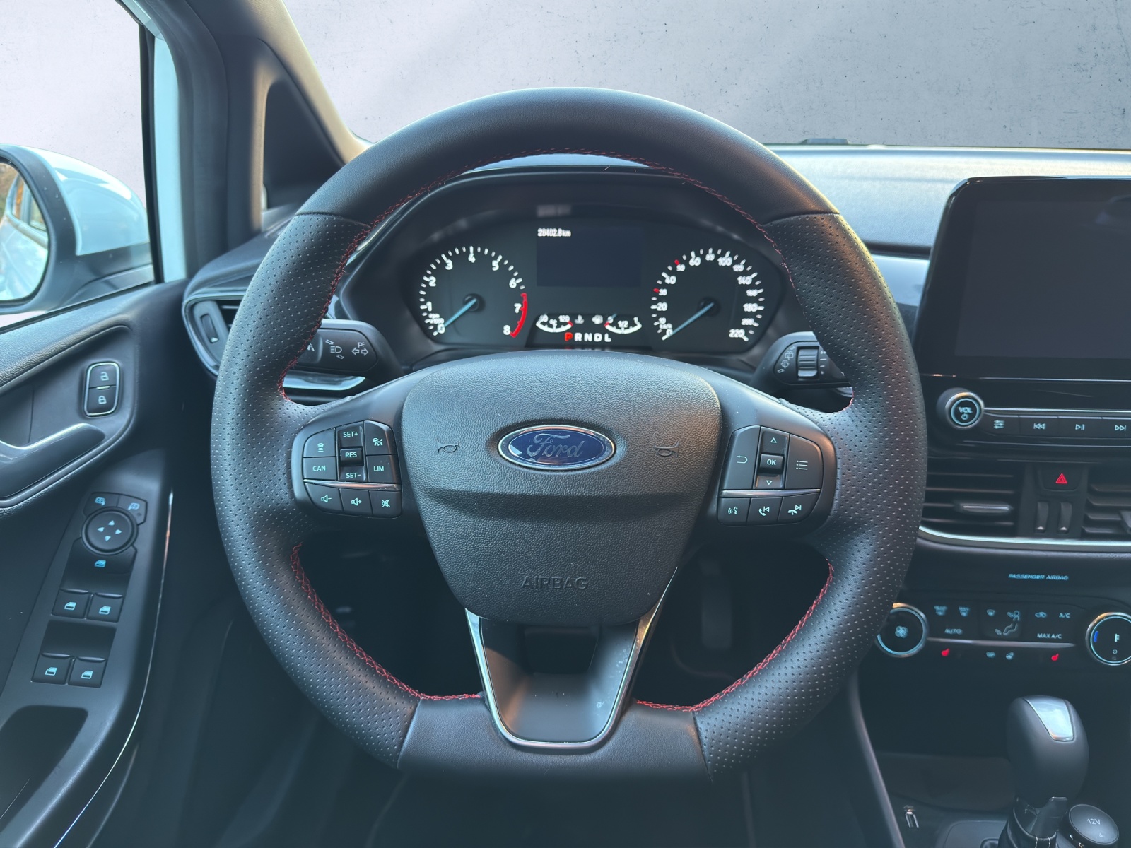 FORD Fiesta 1.0 SCTi MHEV ST Line X *Automat*-image-7