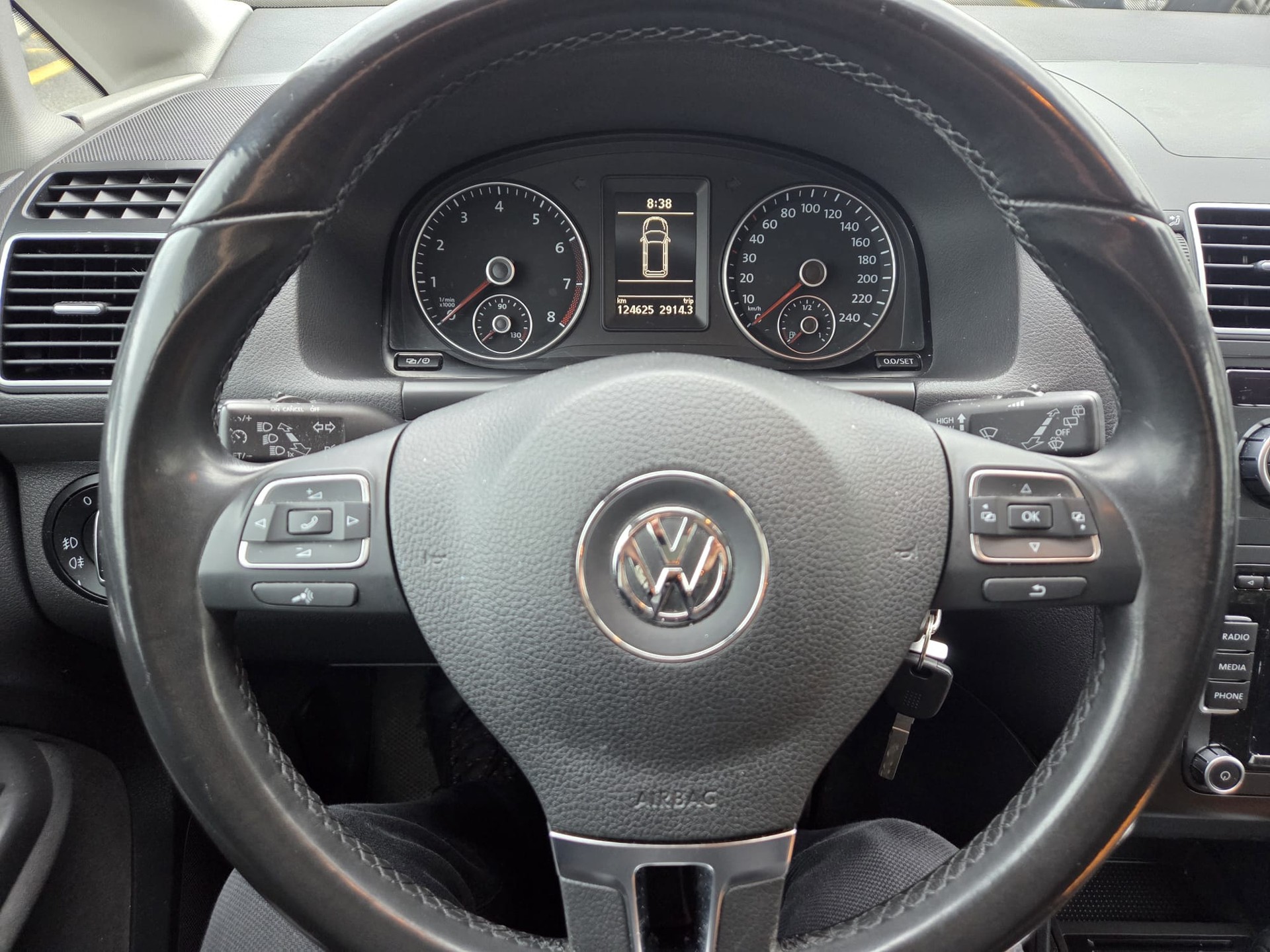 VW Touran 1.4 TSI Highline DSG ** 7 Pl. ** Frish MFK / Expertisé du jour *-image-6