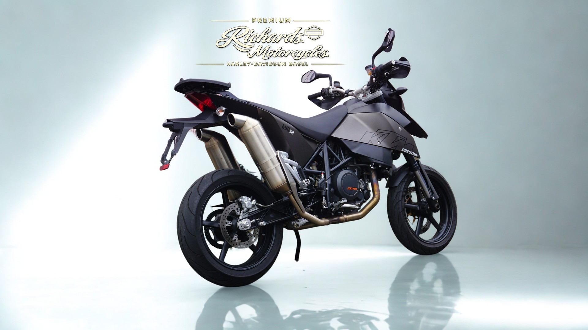 KTM 690 SM-image-2