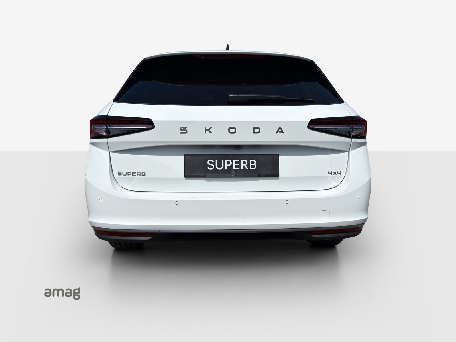 SKODA Superb Combi 2.0 TDi L&K 4x4 DSG-showroom-element-3