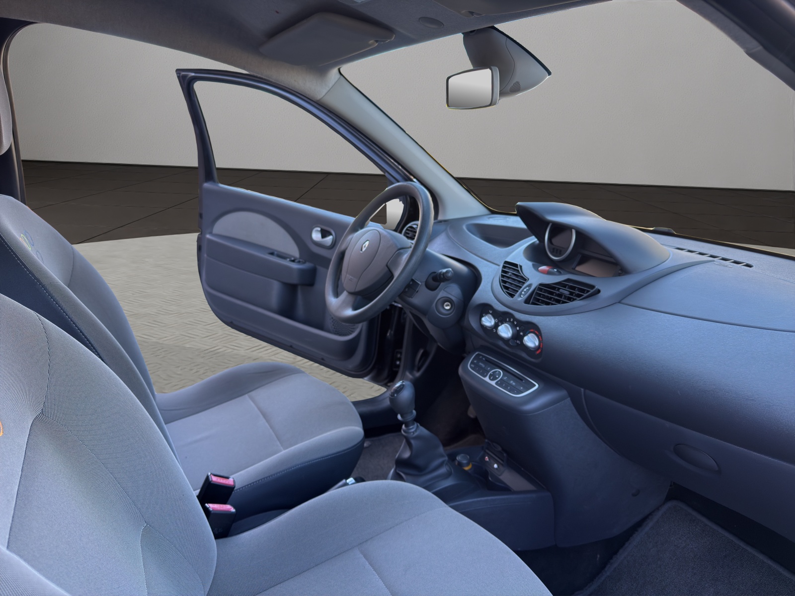 RENAULT Twingo 1.2 16V Expression-image-13