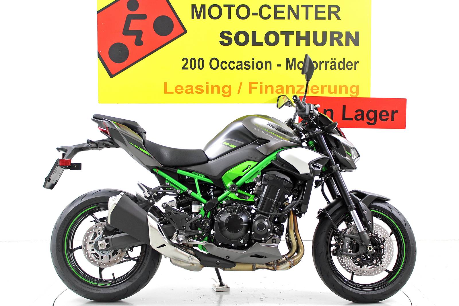 KAWASAKI Z 900-image-0