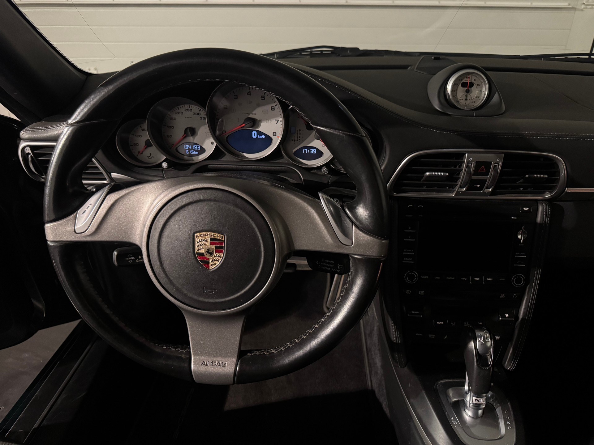 PORSCHE 911 Carrera S PDK-image-11