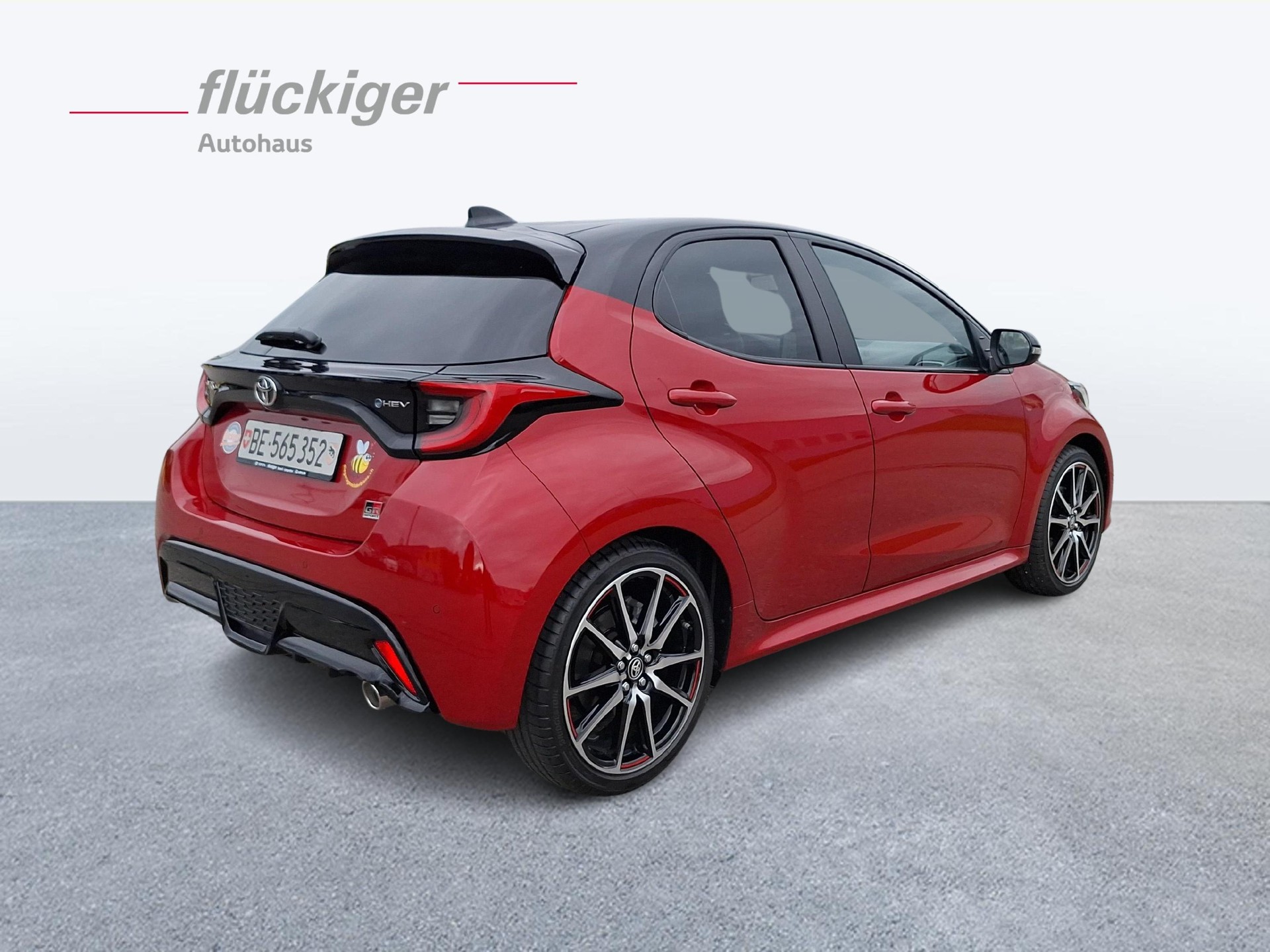 TOYOTA Yaris 1.5 VVT-i HSD GR Sport-image-4