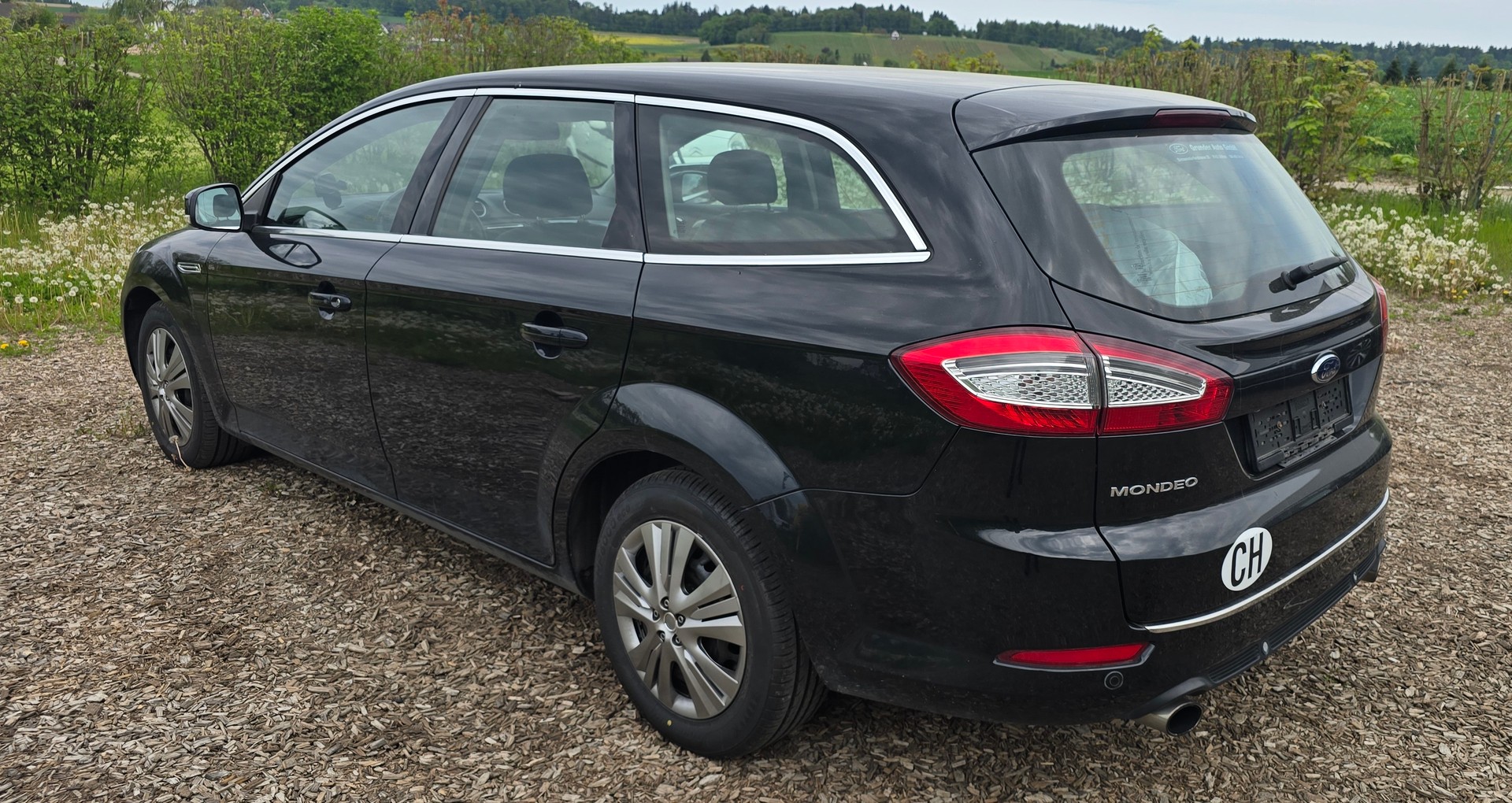 FORD Mondeo 2.0 EcoBoost SCTi Titanium PowerShift-image-6