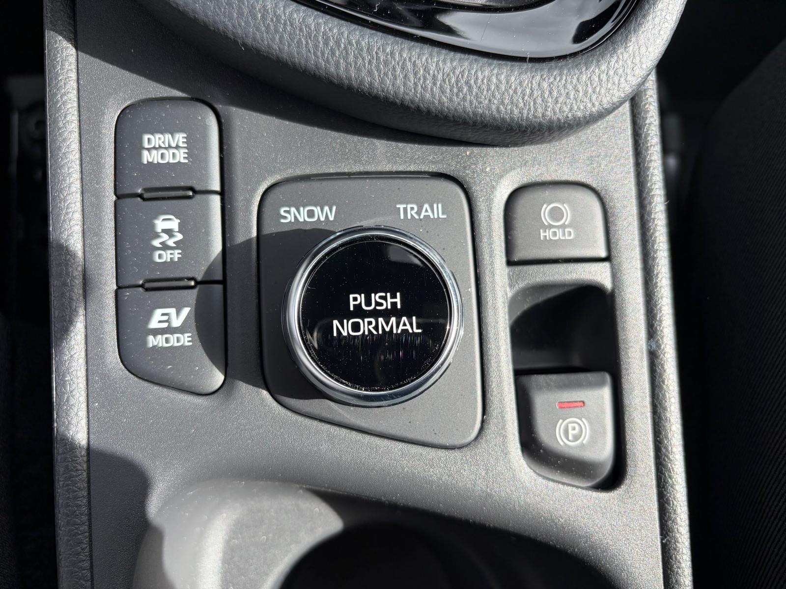 TOYOTA Yaris Cross 1.5 Trend AWDi e-CVT-image-23