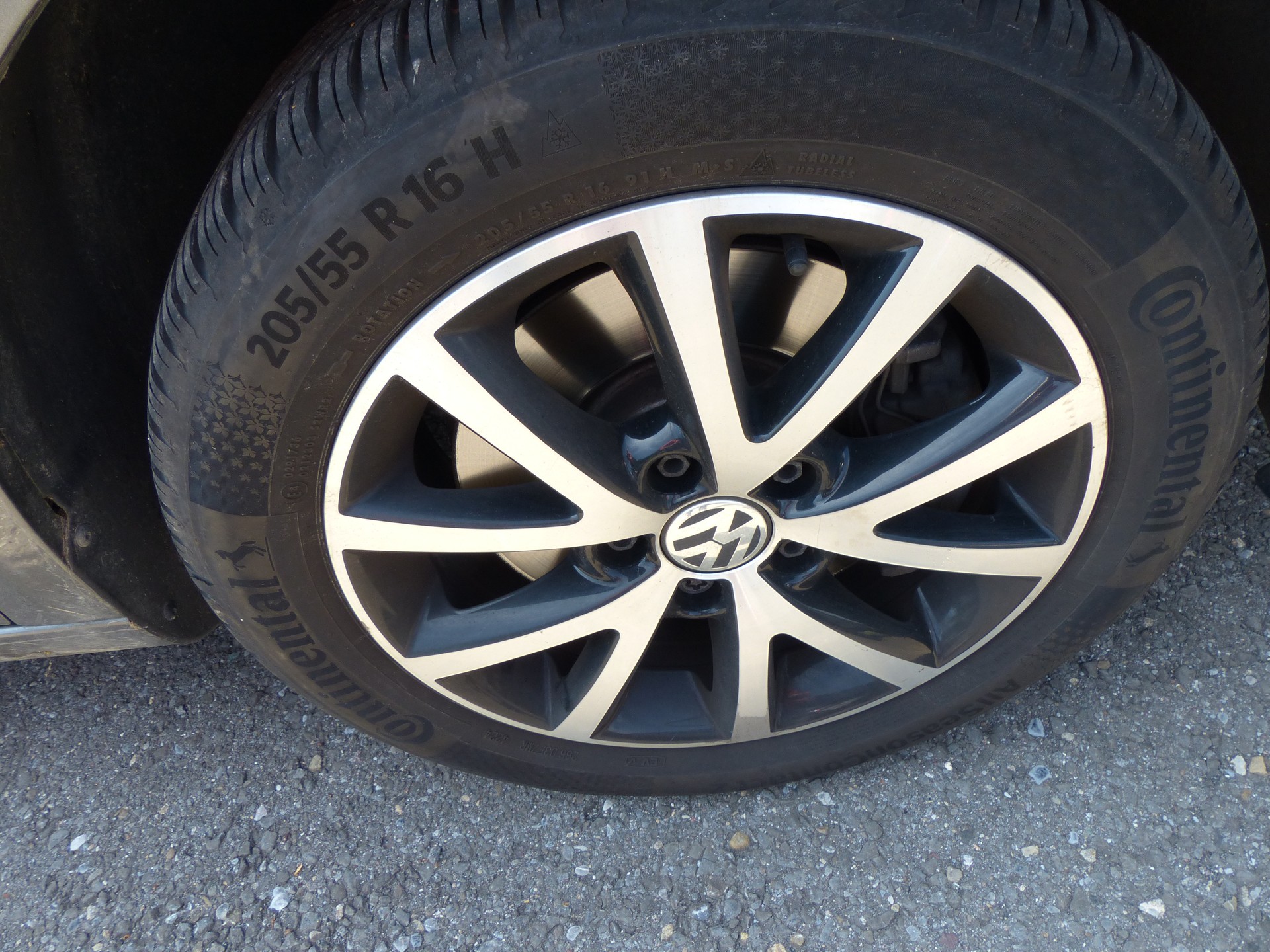 VW Touran 1.4 TSI Comfortline DSG-image-12