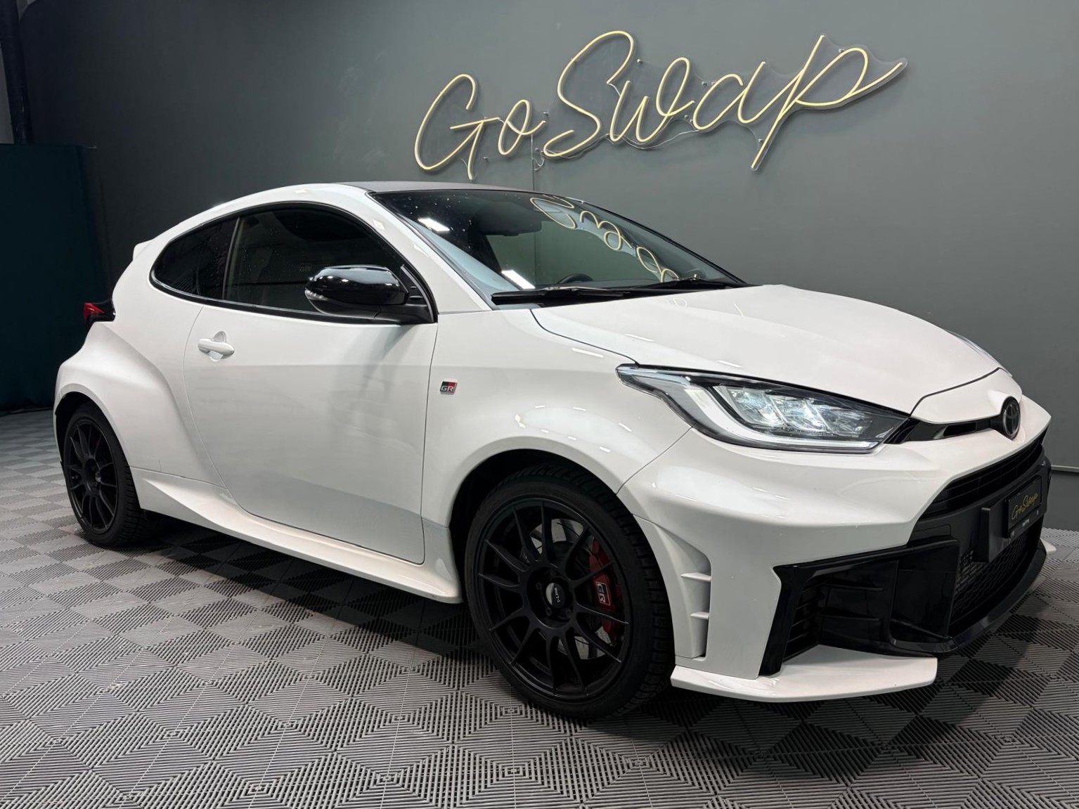 TOYOTA Yaris 1.6 GR Sport A