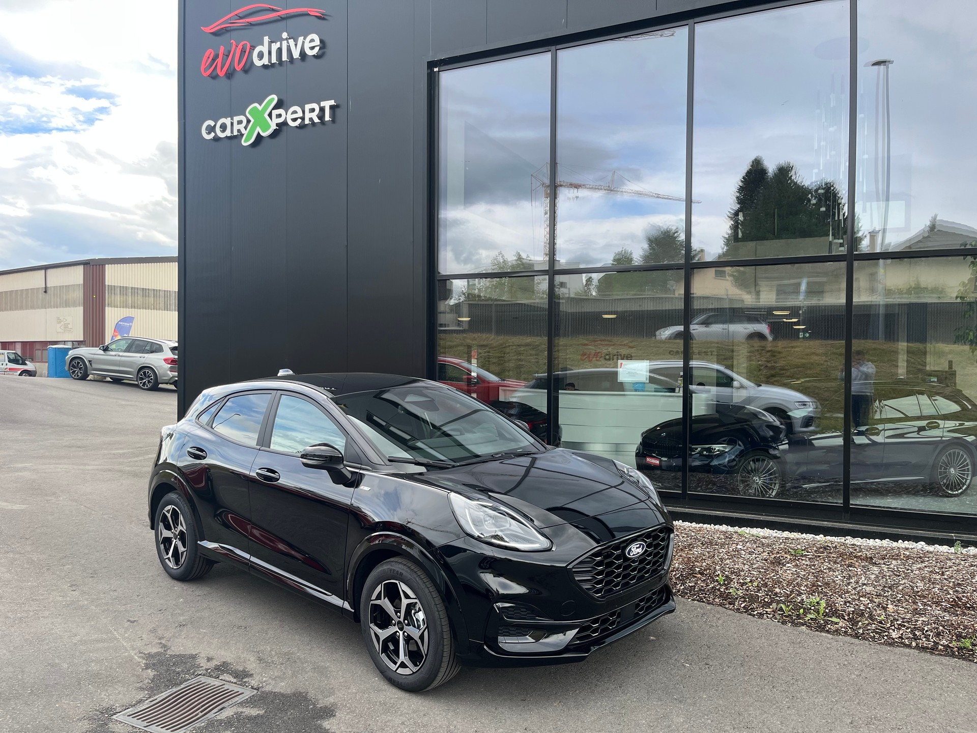 FORD Puma 1.0 MHEV ST-Line Automat