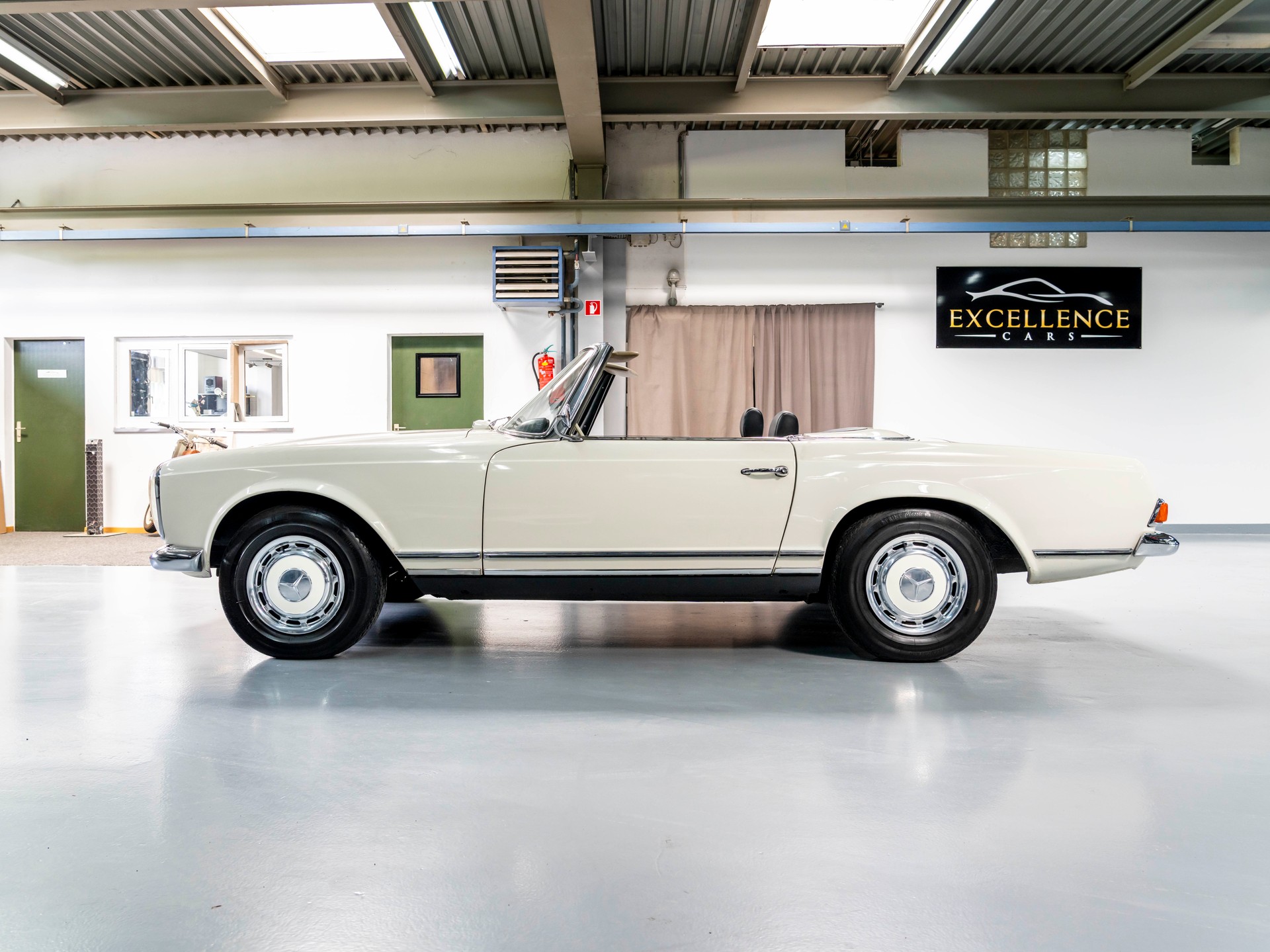MERCEDES-BENZ SL 250-image-5