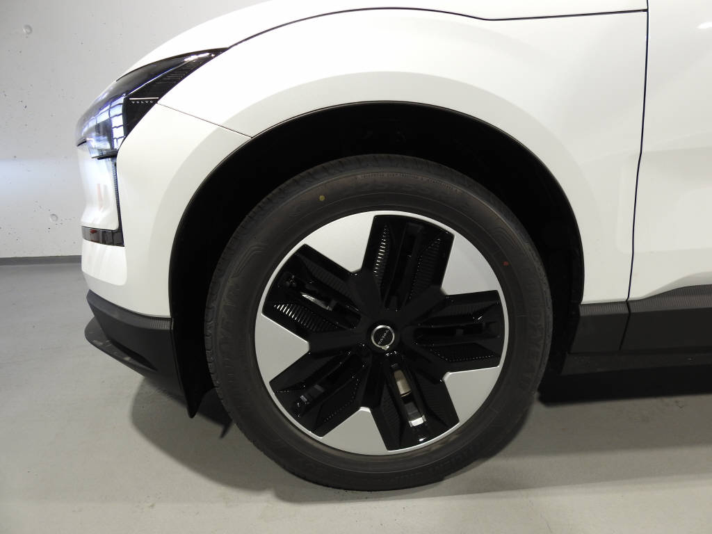 VOLVO EX 30 E60 XCITE-image-14