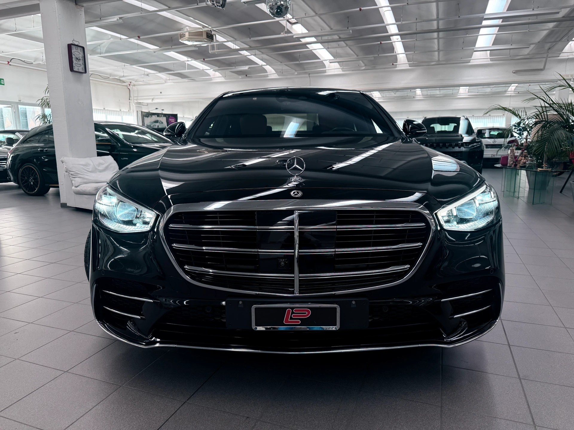 MERCEDES-BENZ S 350 d 9G-Tronic-image-2