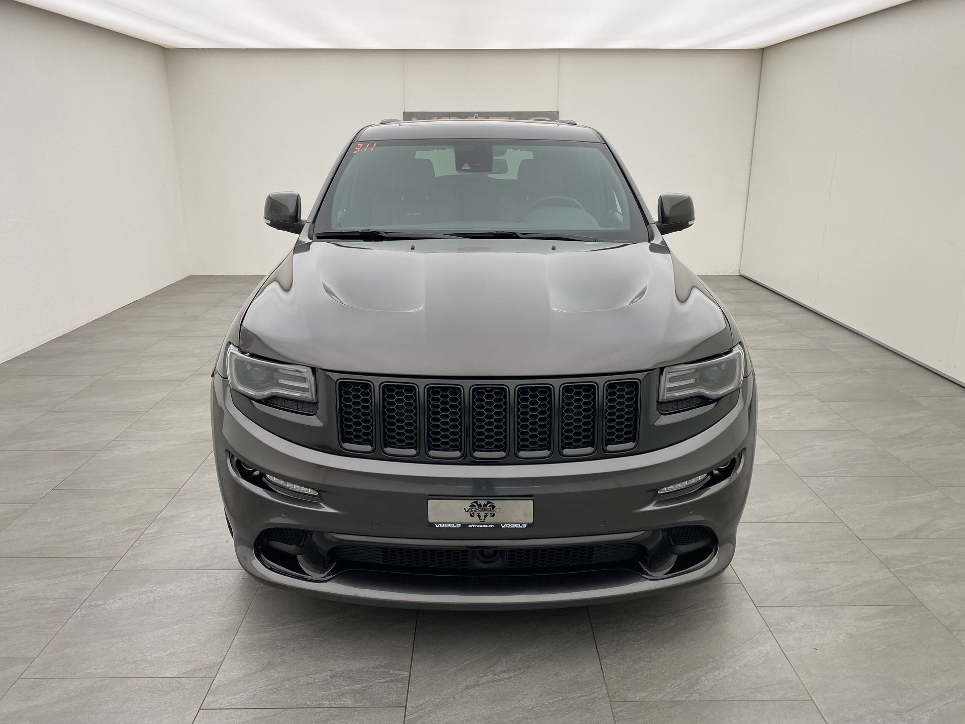 JEEP Grand Cherokee SRT 6.4-image-1