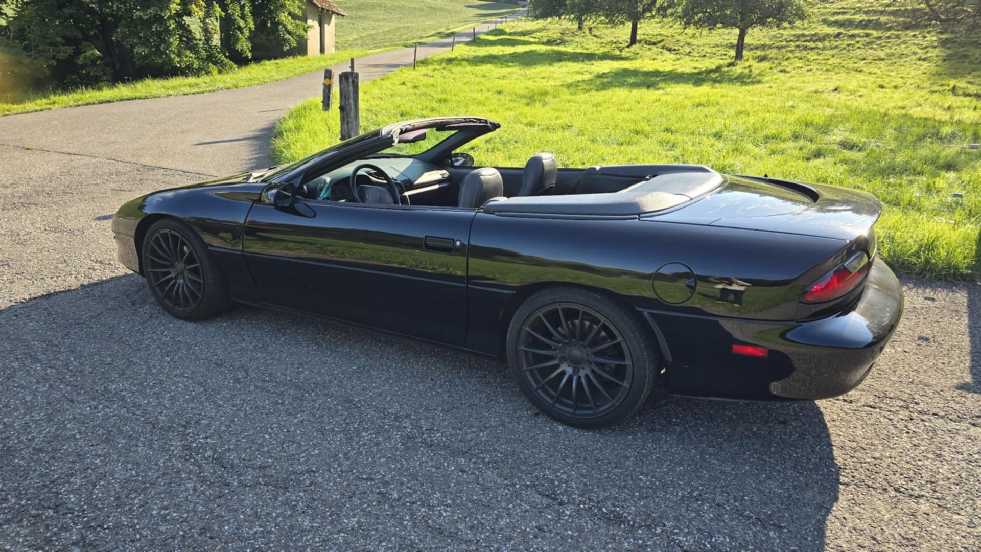 CHEVROLET Z28-image-4