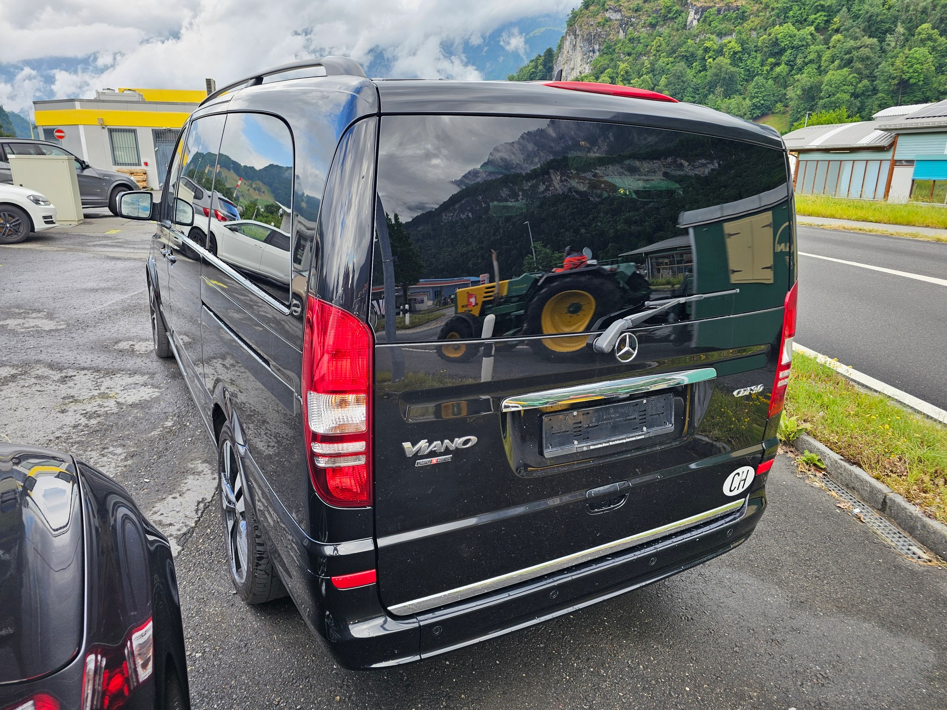 MERCEDES-BENZ Viano 3.0 CDI Blue Efficiency Ambiente L A-image-3