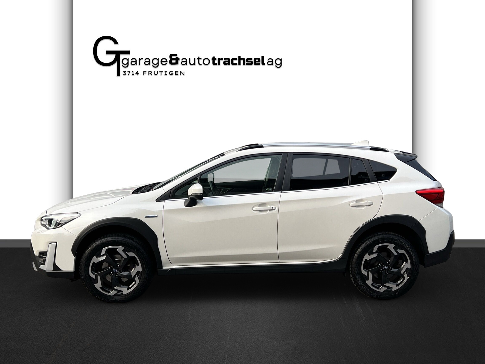 SUBARU XV 2.0 e-Boxer Swiss Plus AWD Lineartronic-showroom-element-1