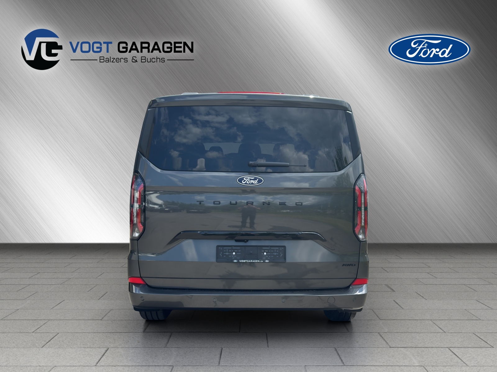FORD Tourneo Custom Bus 320 L1 2.0 EcoBlue Titanium X 4x4-image-4