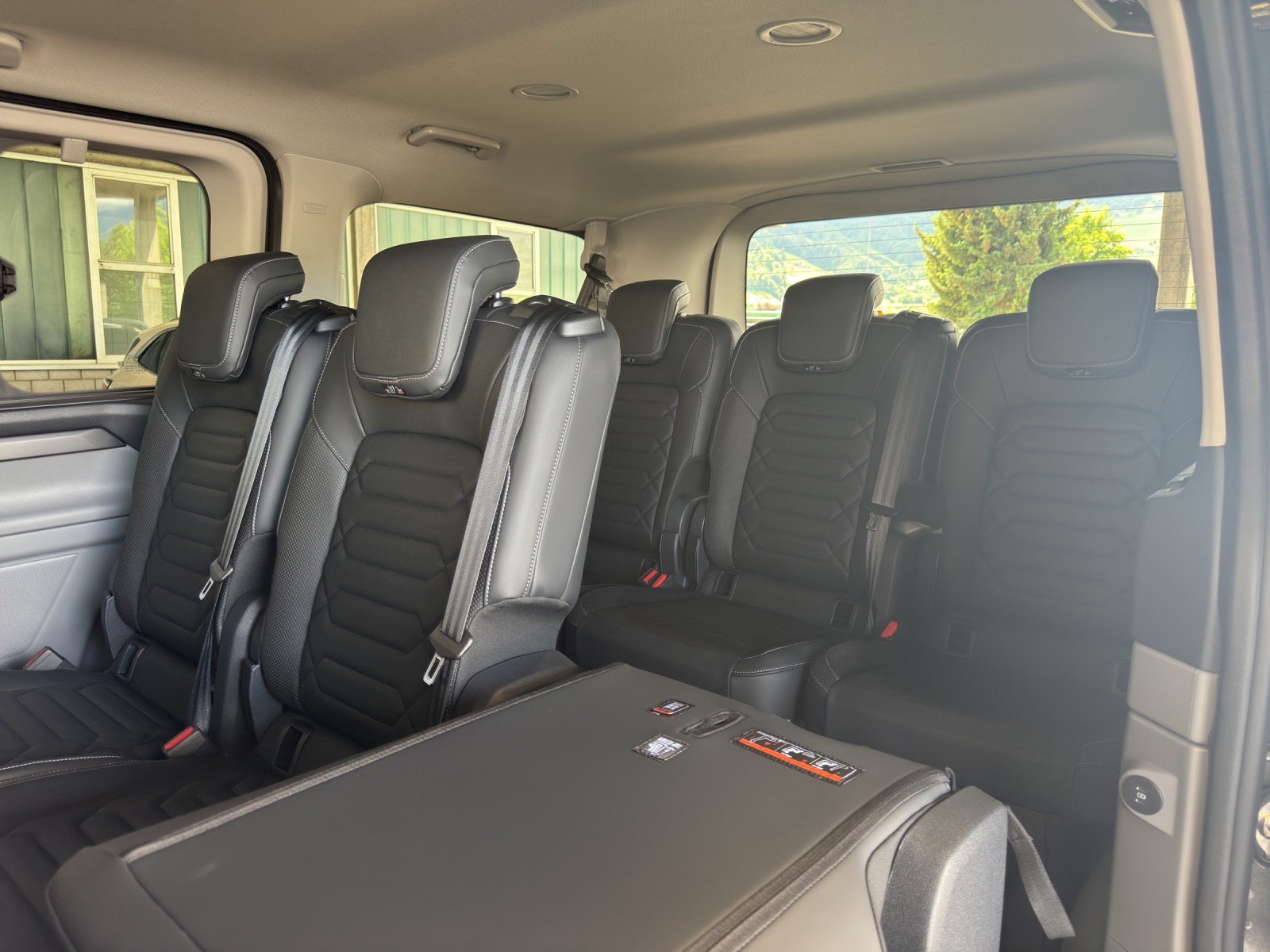 FORD Tourneo Custom Bus 320 L1 2.0 EcoBlue Titanium X 4x4-image-13