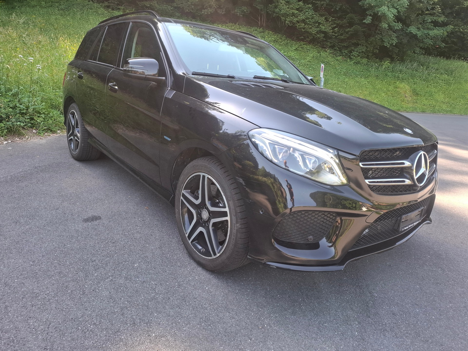 MERCEDES-BENZ GLE 500 e 4Matic 7G-Tronic-image-4