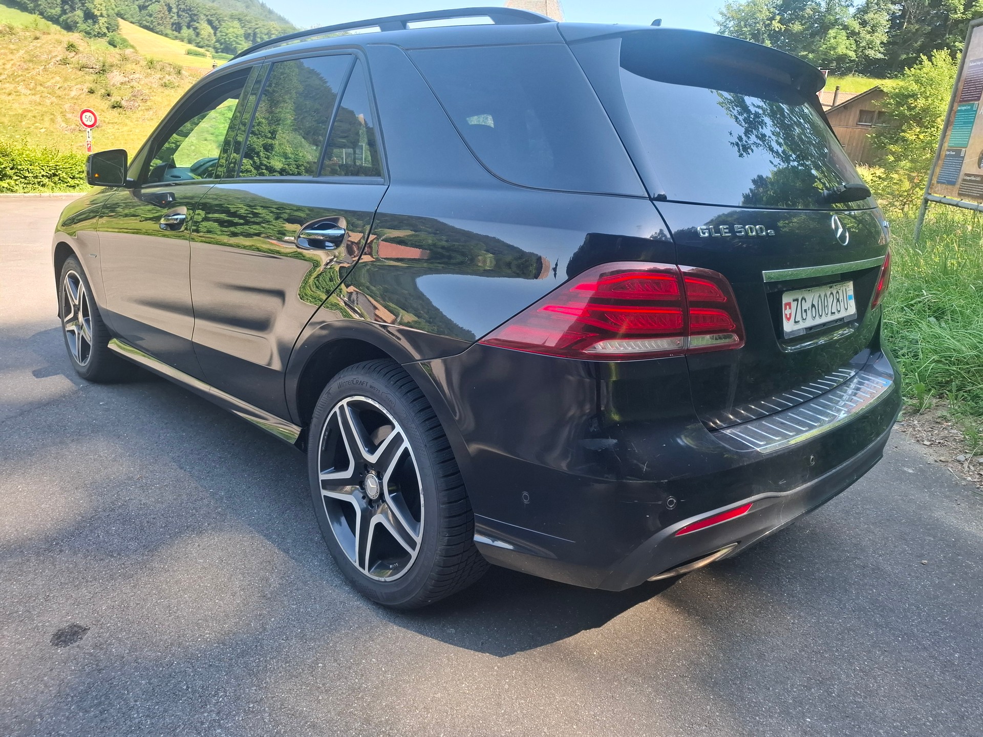 MERCEDES-BENZ GLE 500 e 4Matic 7G-Tronic-image-3
