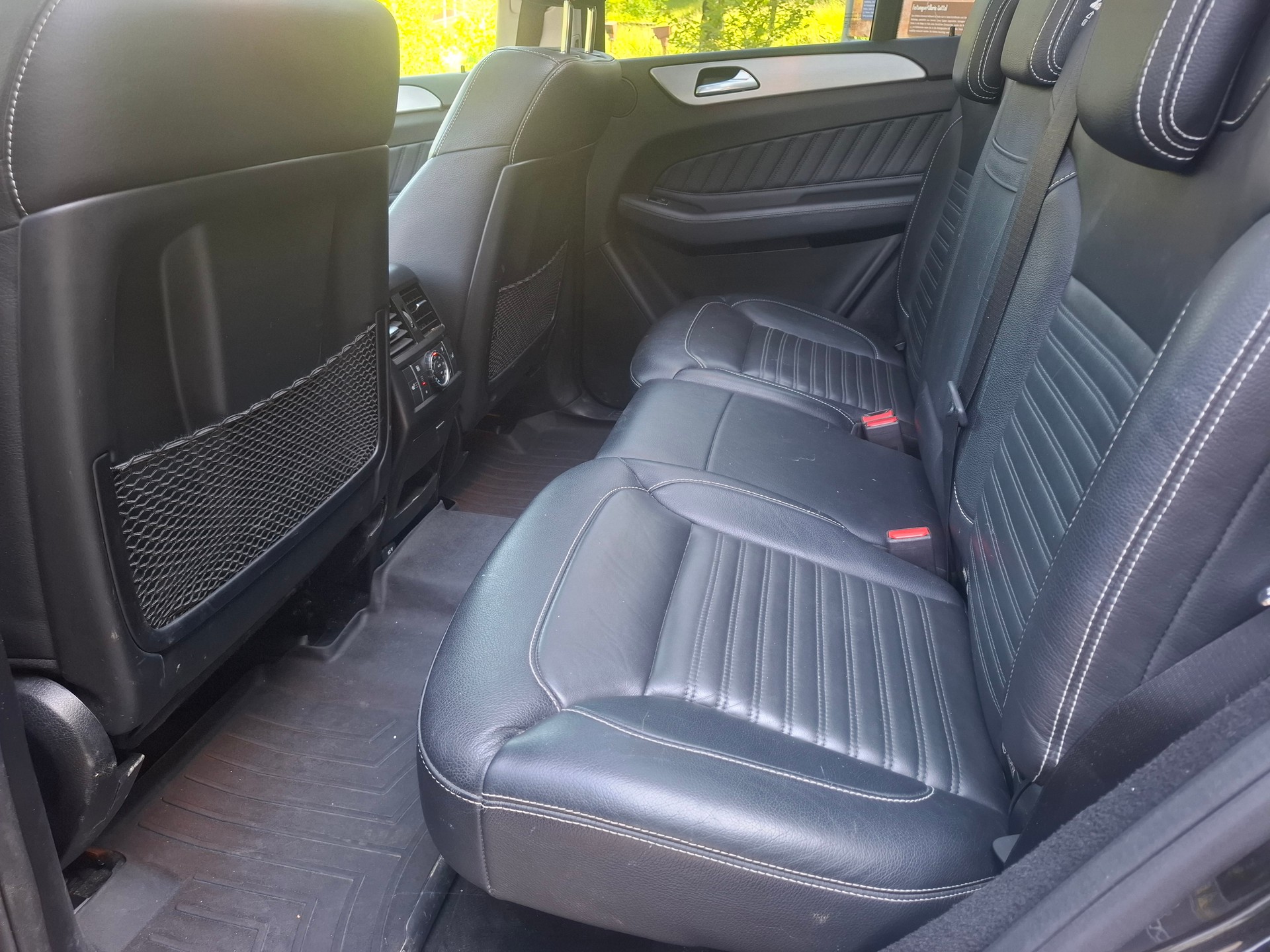 MERCEDES-BENZ GLE 500 e 4Matic 7G-Tronic-image-8