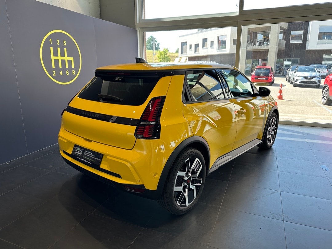 RENAULT R5 E-Tech Comfort Range 52 kWh Techno-image-7