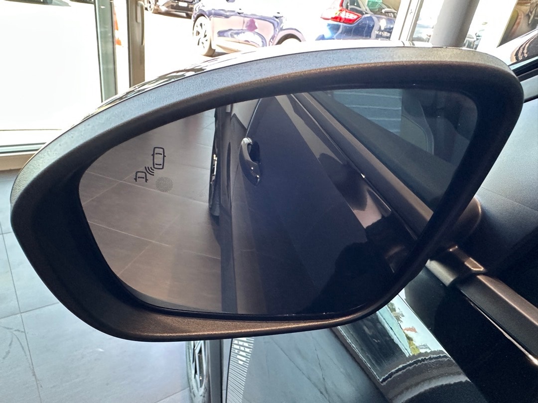 RENAULT R5 E-Tech Comfort Range 52 kWh Techno-image-4