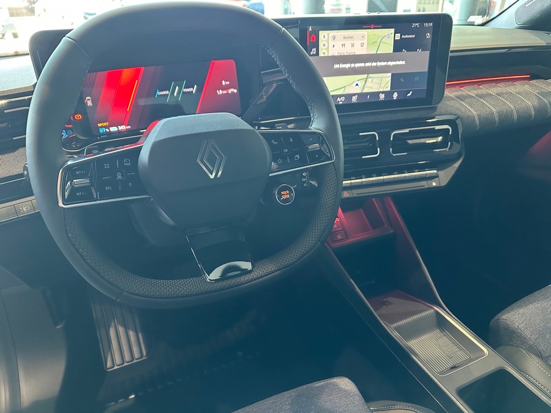 RENAULT R5 E-Tech Comfort Range 52 kWh Techno-image-12