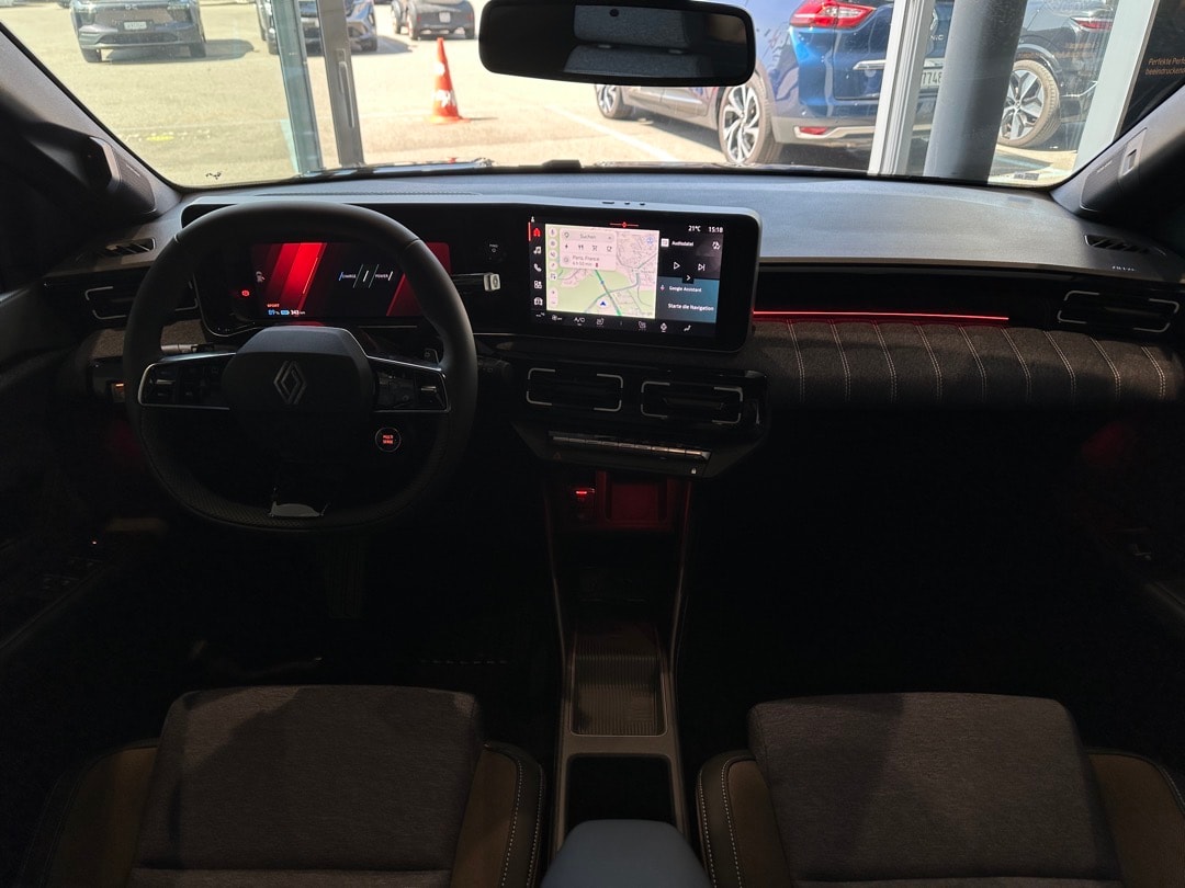 RENAULT R5 E-Tech Comfort Range 52 kWh Techno-image-8