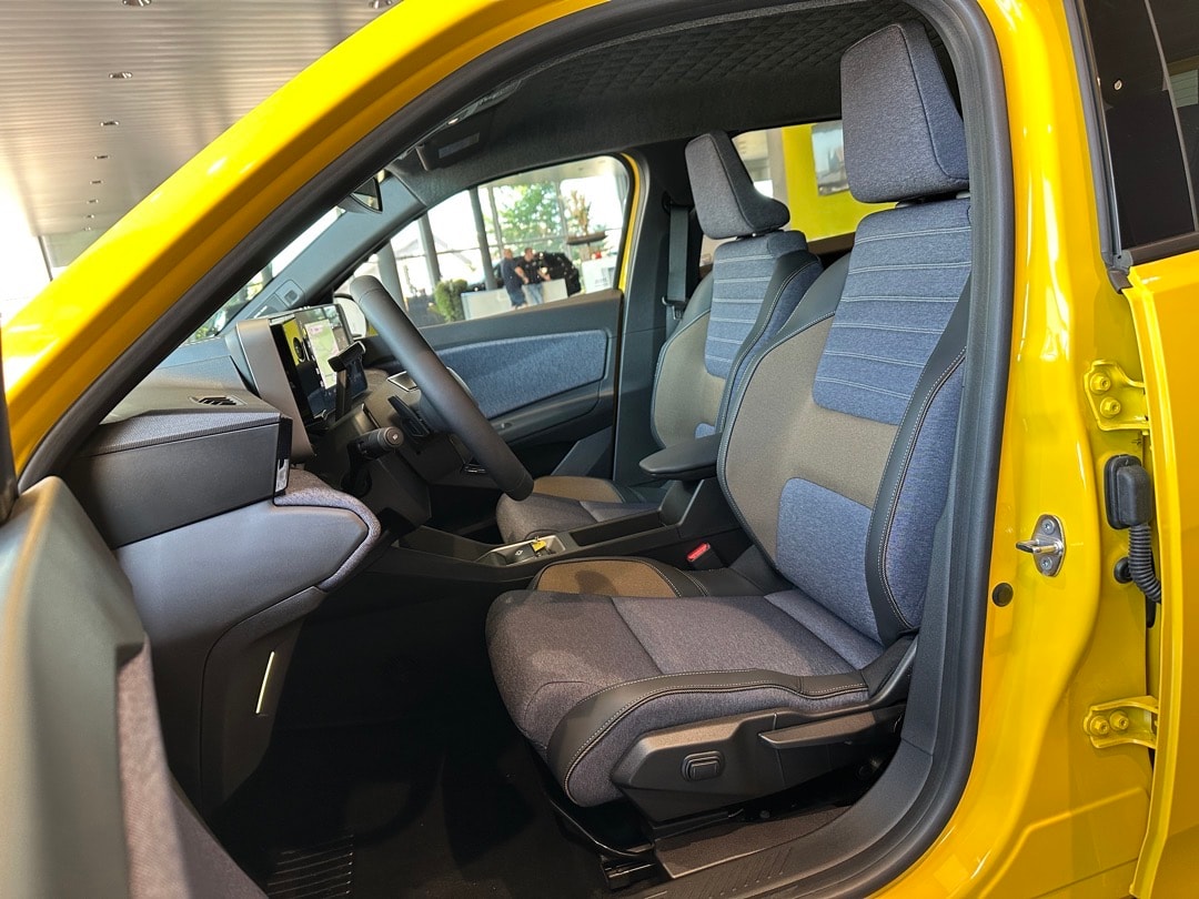 RENAULT R5 E-Tech Comfort Range 52 kWh Techno-image-9