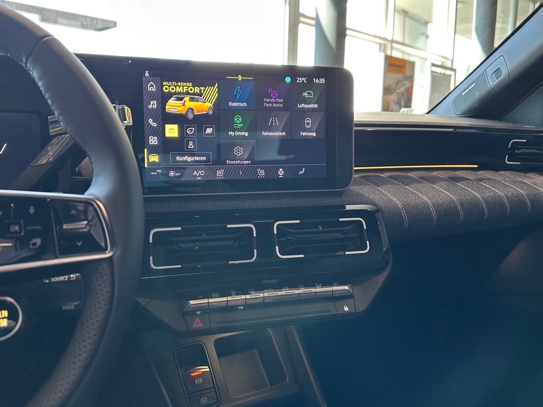 RENAULT R5 E-Tech Comfort Range 52 kWh Techno-image-16