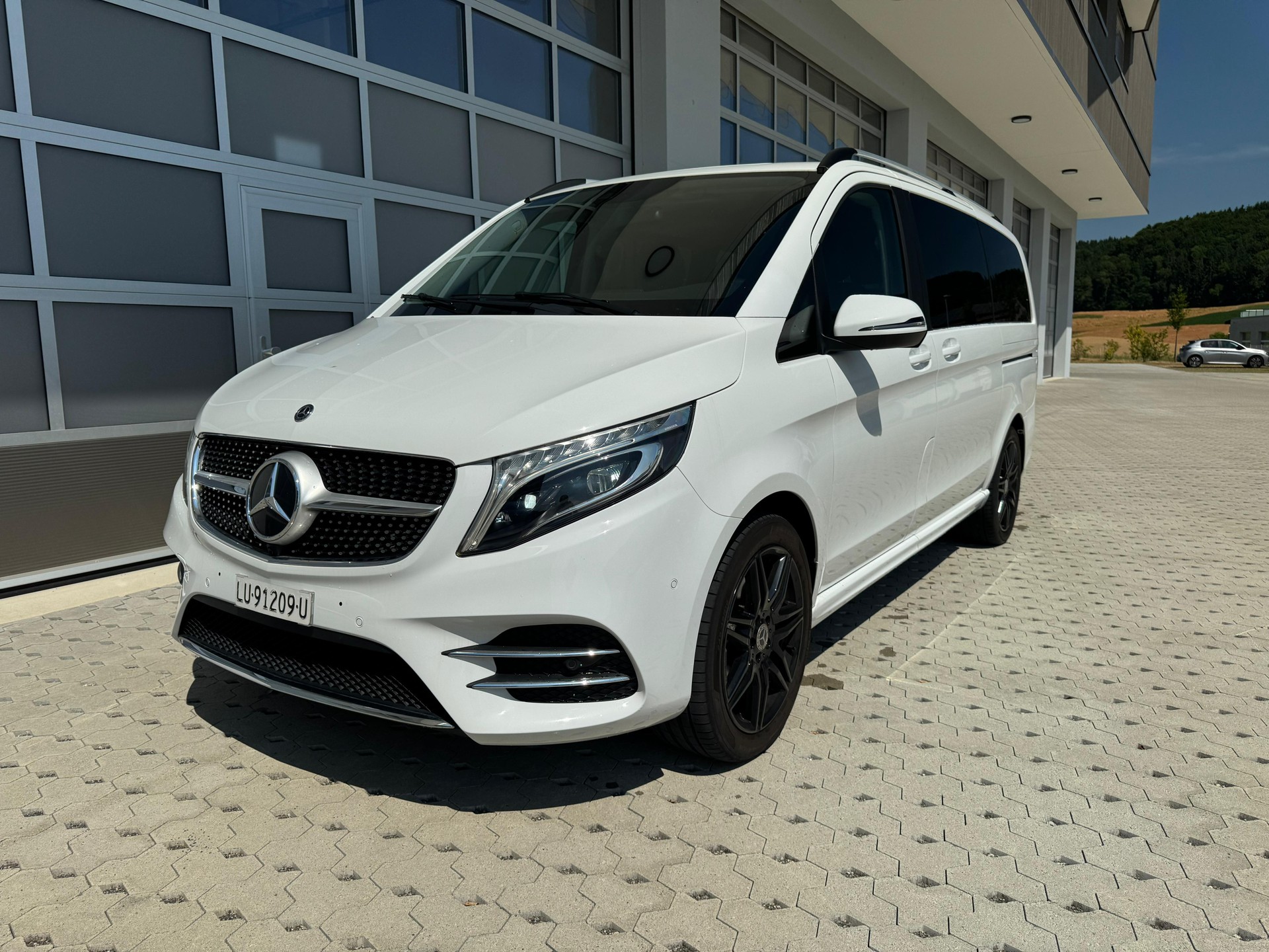 MERCEDES-BENZ V 250 d Edition Lang AMG-Line 7G-Tronic