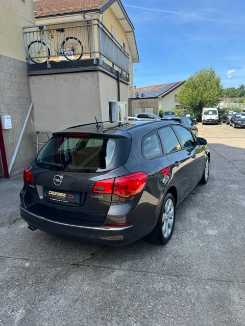 OPEL Astra SportsTourer 1.4i 16V Turbo Automatic-showroom-element-3