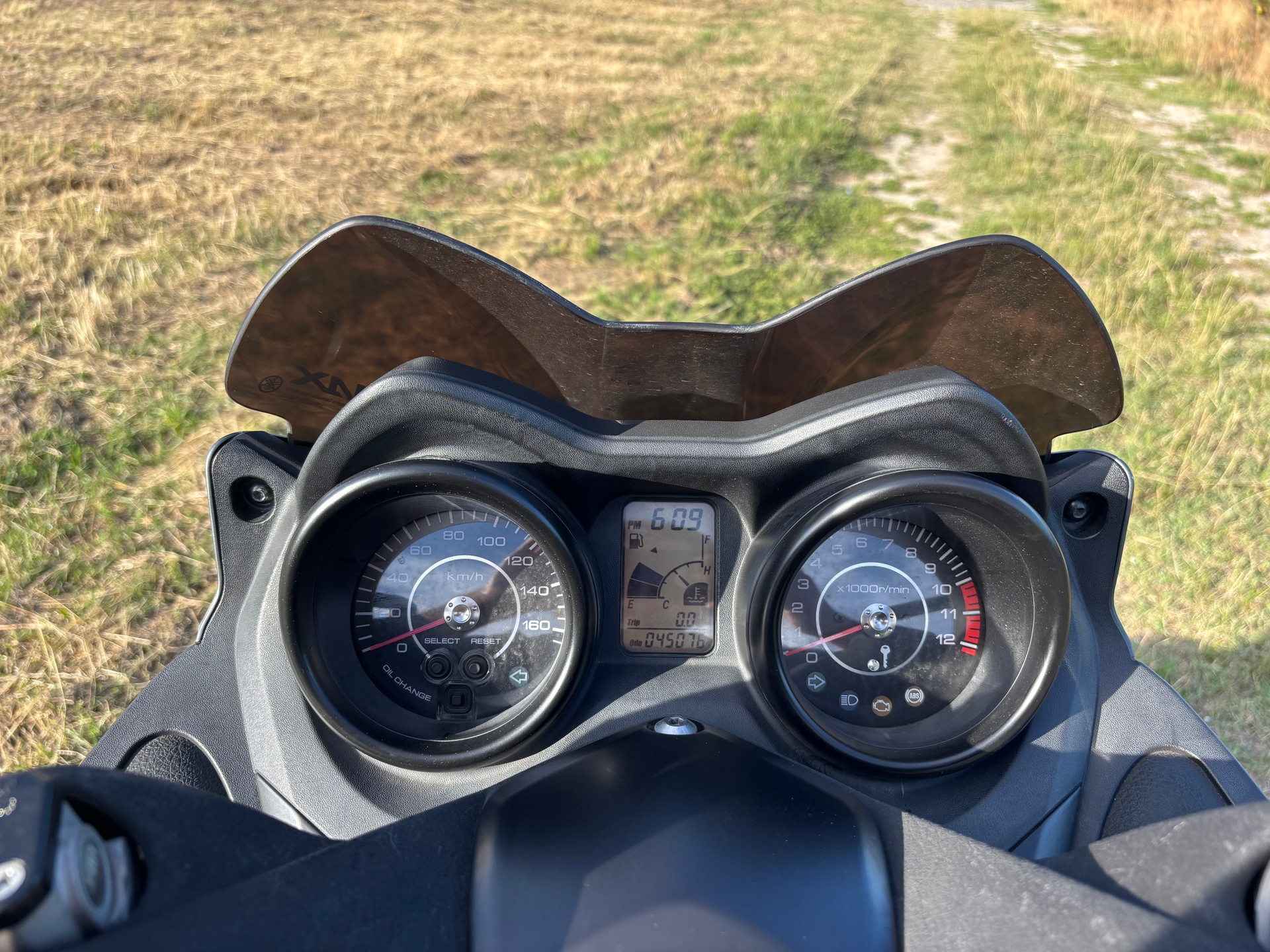 YAMAHA X-MaxYP 125 RA ABS-image-5